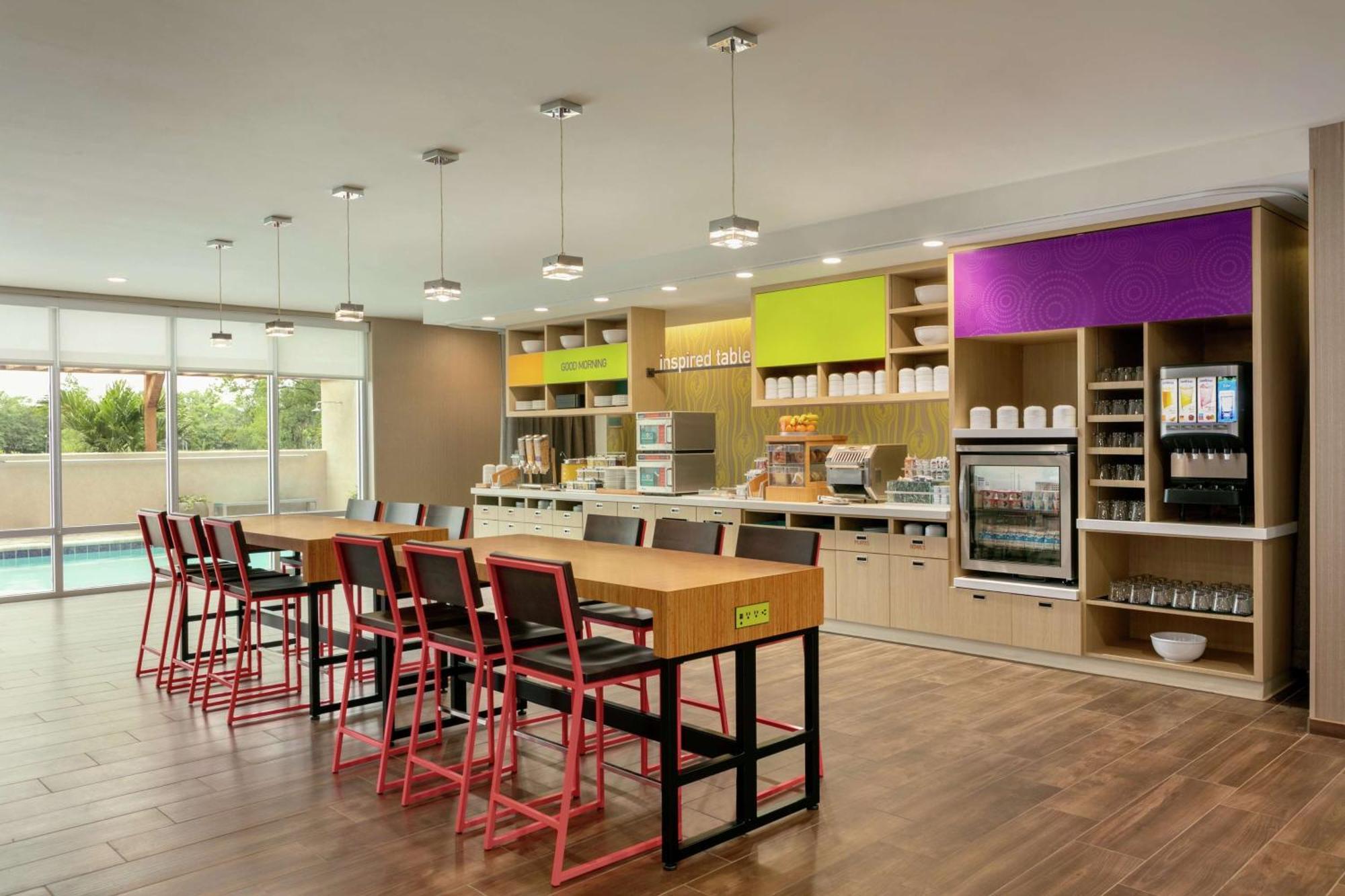 Home2 Suites By Hilton Brandon Tampa מראה חיצוני תמונה